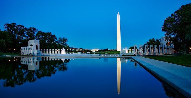 photo of washington-monument car shipping from DC