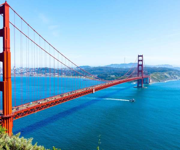photo of Golden Gate Bridge when best to ship a car to San Francisco