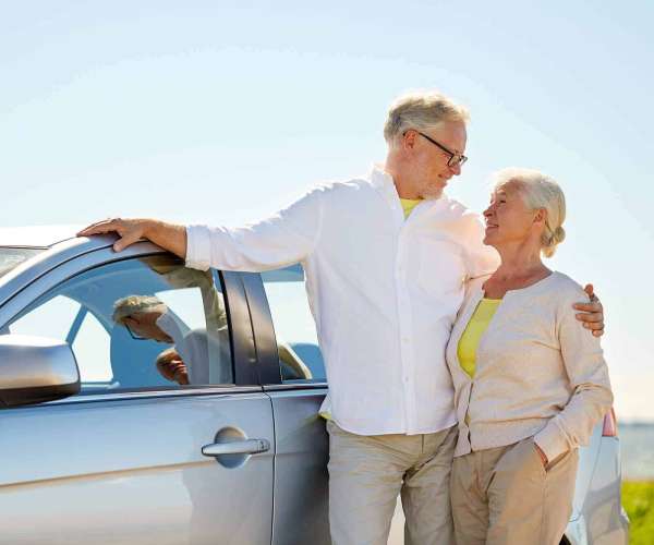 photo of elderly snowbird car shippers