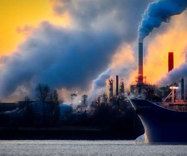 photo of pollution coming from industrial plant